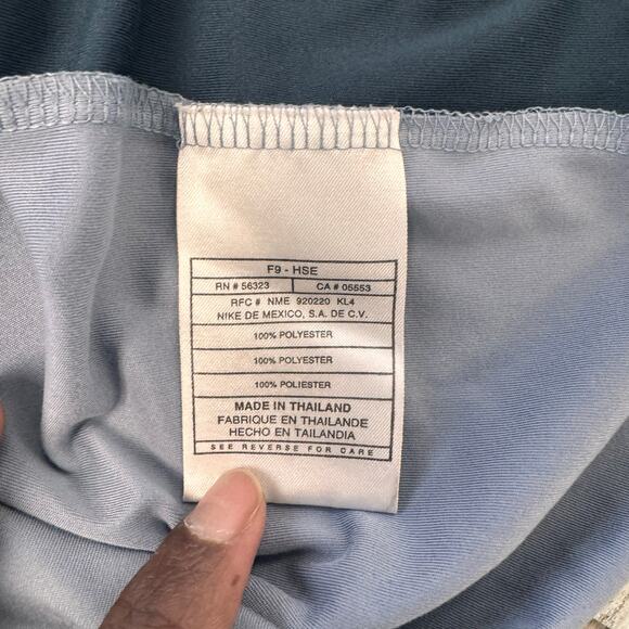 Nike ACG Gray Colorblock Men M Base Layer 1/4 Zip Performance Shirt Short Sleeve - Picture 4 of 8